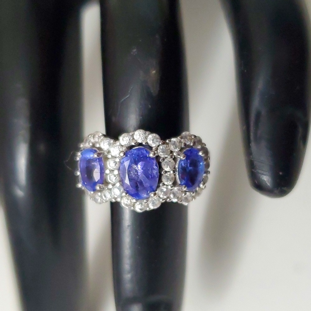 Sterling Silver 925 Tanzanite Halo Ring